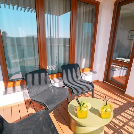 Olympic 2-pok 80m Od Morza! Netflix 公寓 科沃布热格